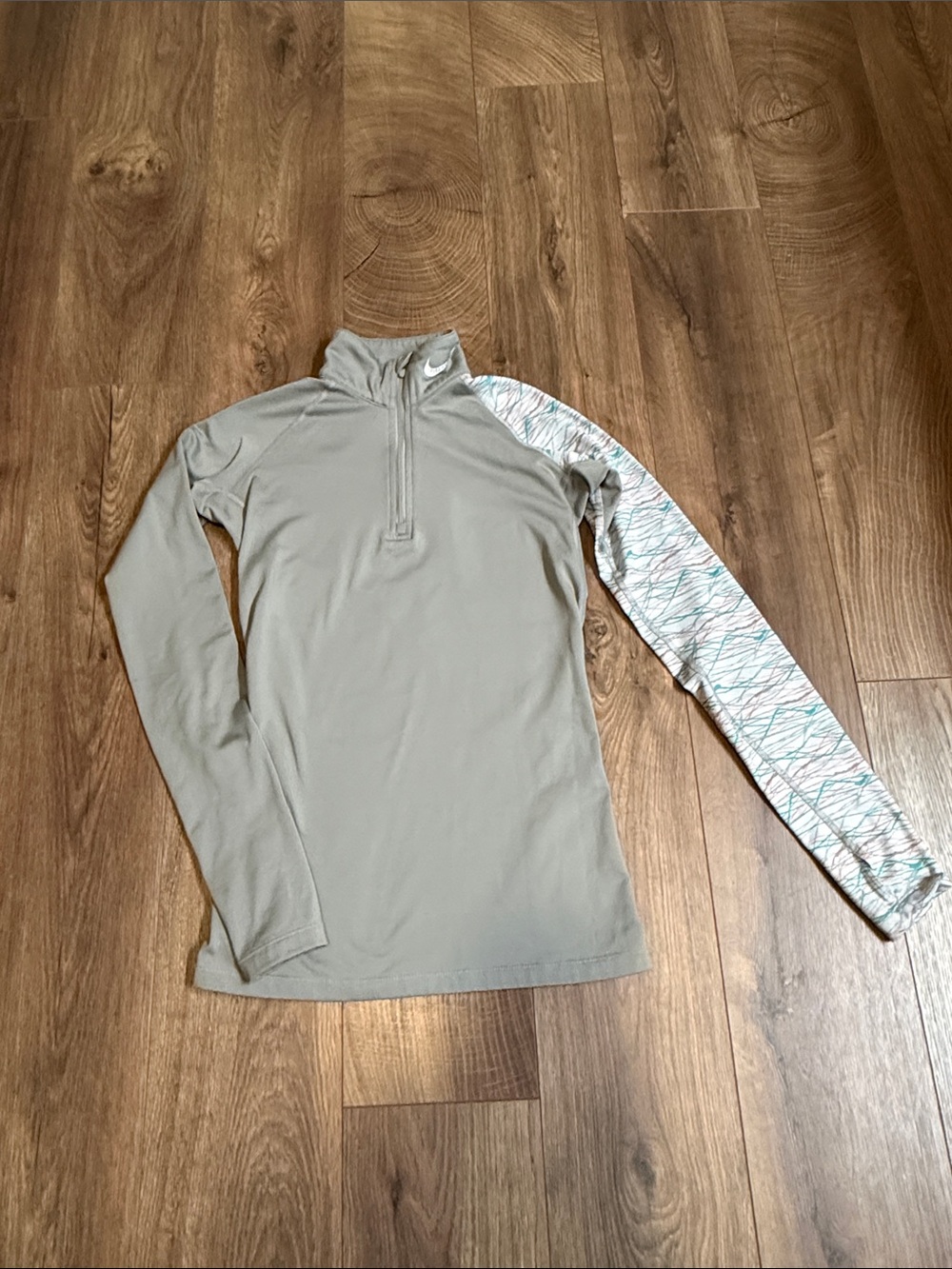 Nike Pro Combat Quarter Zip. SZ XS